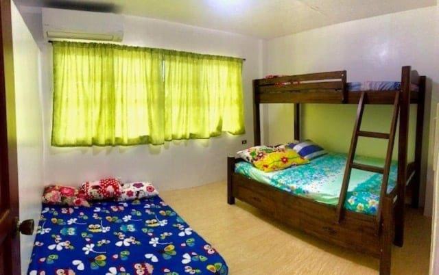 Deluxe Villa Leah Natural Hotspring Resort Calamba  Kültér fotó